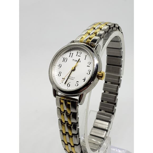 Timex Indiglo women\'s watch. T2P298 Small classic design face, Working watch main image 9